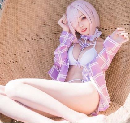 女特工