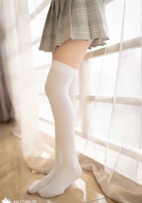 年轻的妈妈免费
